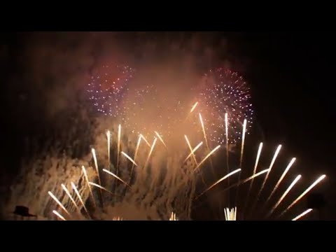 2009年 赤川花火大会 デザイン花火優勝作品 ㈱マルゴー 威風堂々 Japan Akagawa Fireworks Festival Design Hanabi