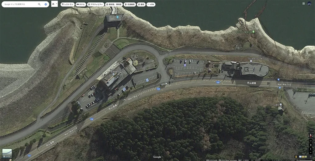 月山湖大噴水の駐車場付近の地図