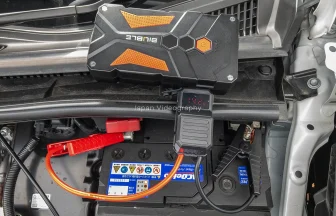 BIUBLE 自動車用ジャンプスターターMサイズを補機バッテリーに接続